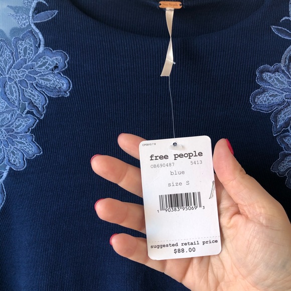 NWT Free People Daniella Lace Top - Picture 4 of 5